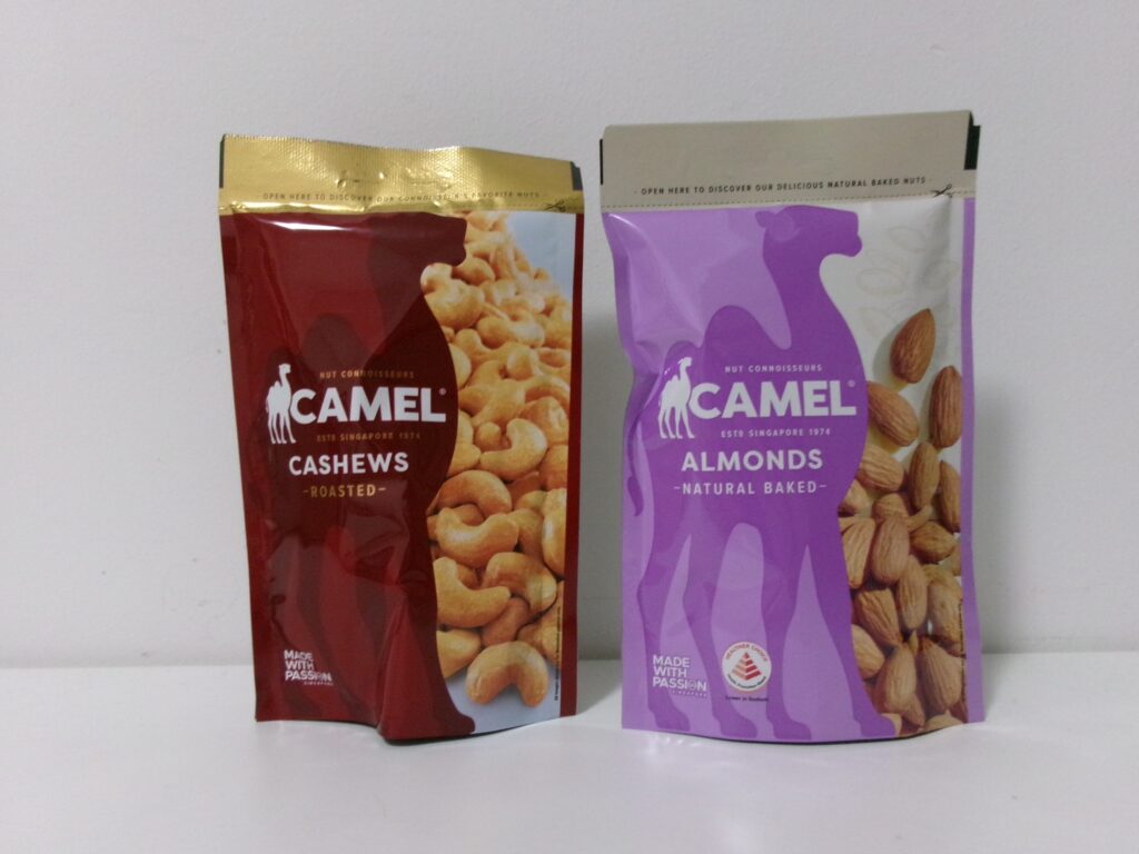 CAMELのアーモンドとカシューナッツ