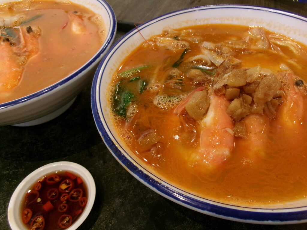 East Treasureの海老麺