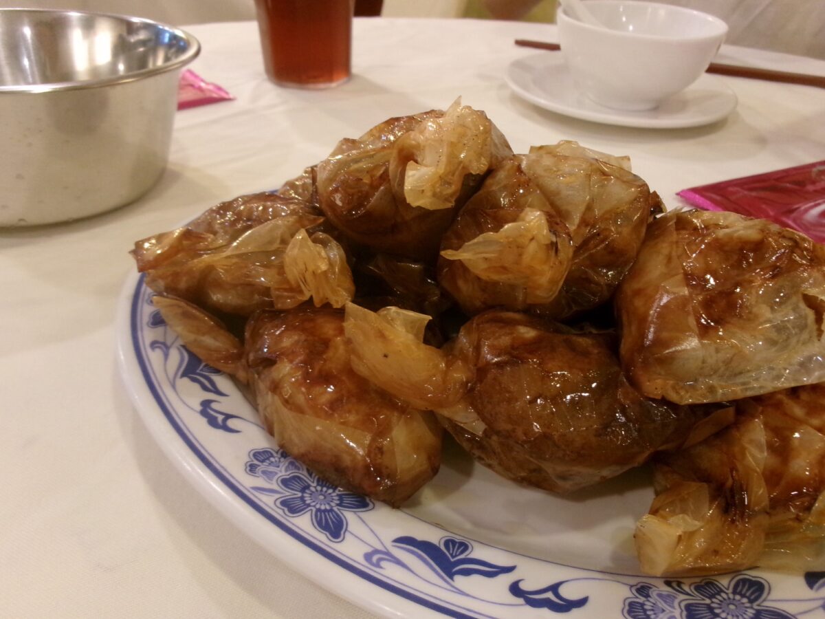 ヒルマンレストランのペーパーチキン