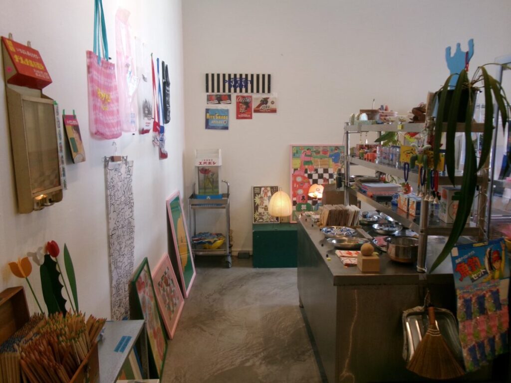 カトンの雑貨屋さんの内装