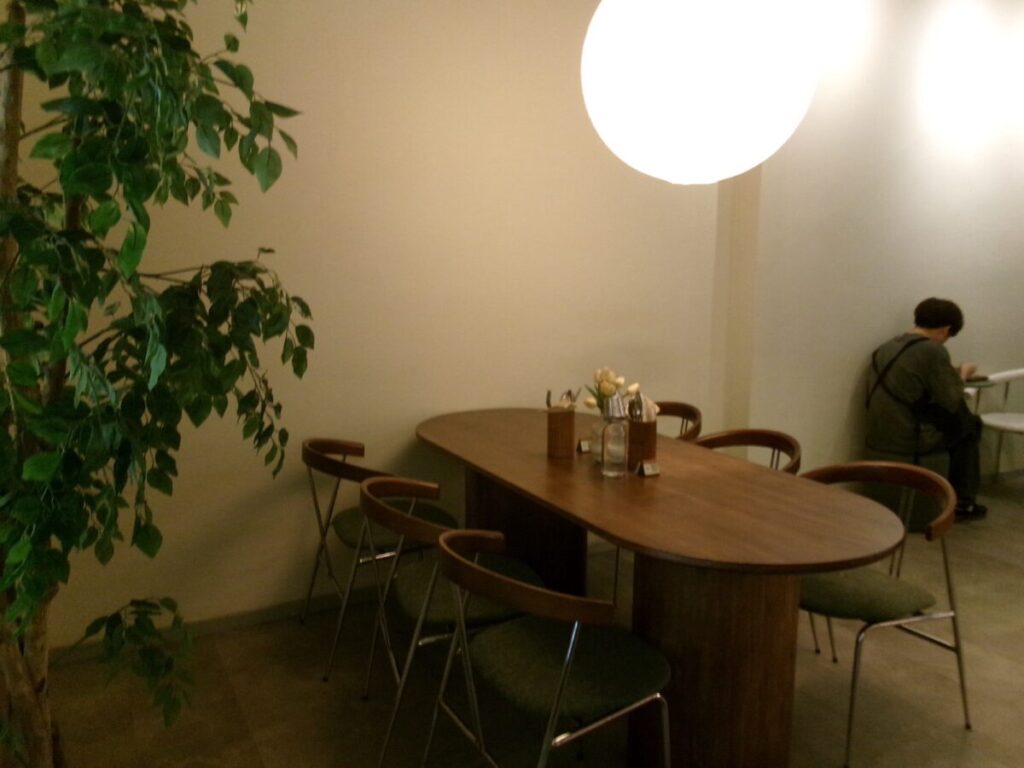 september coffeeの店内