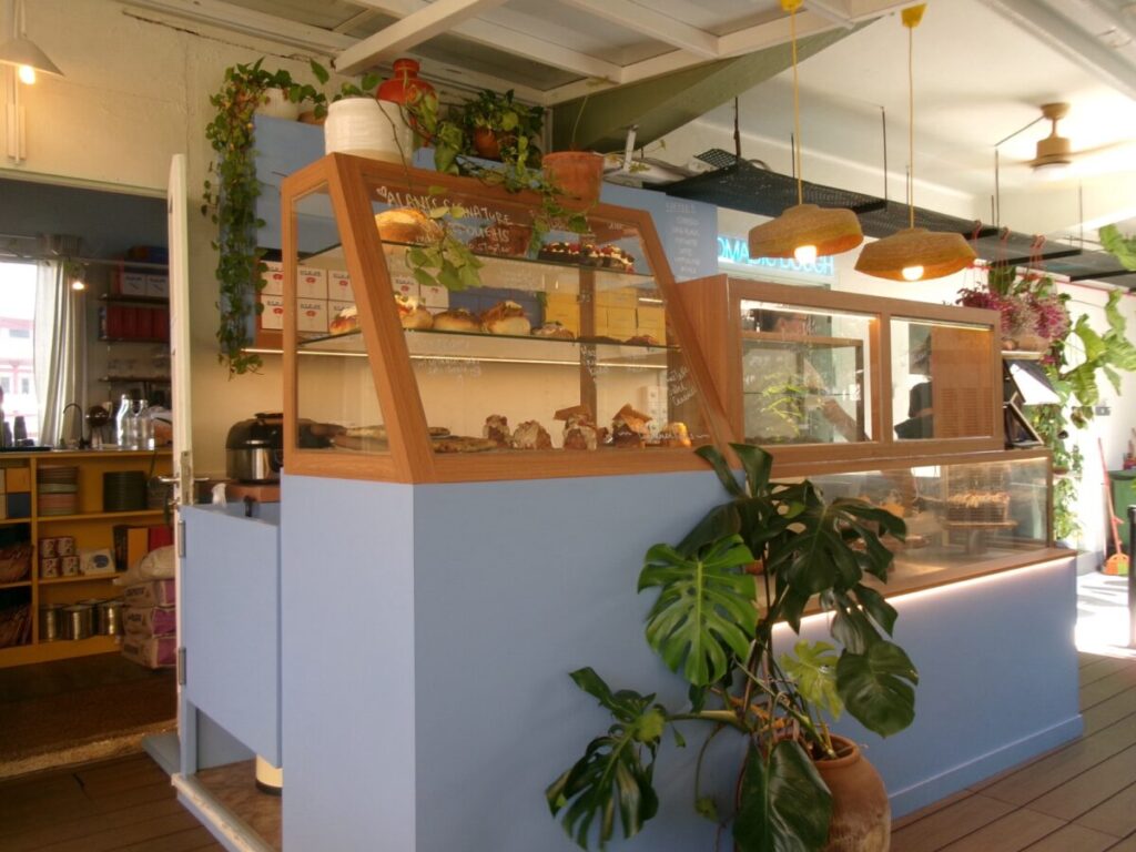 alaniのおしゃれなショーケース