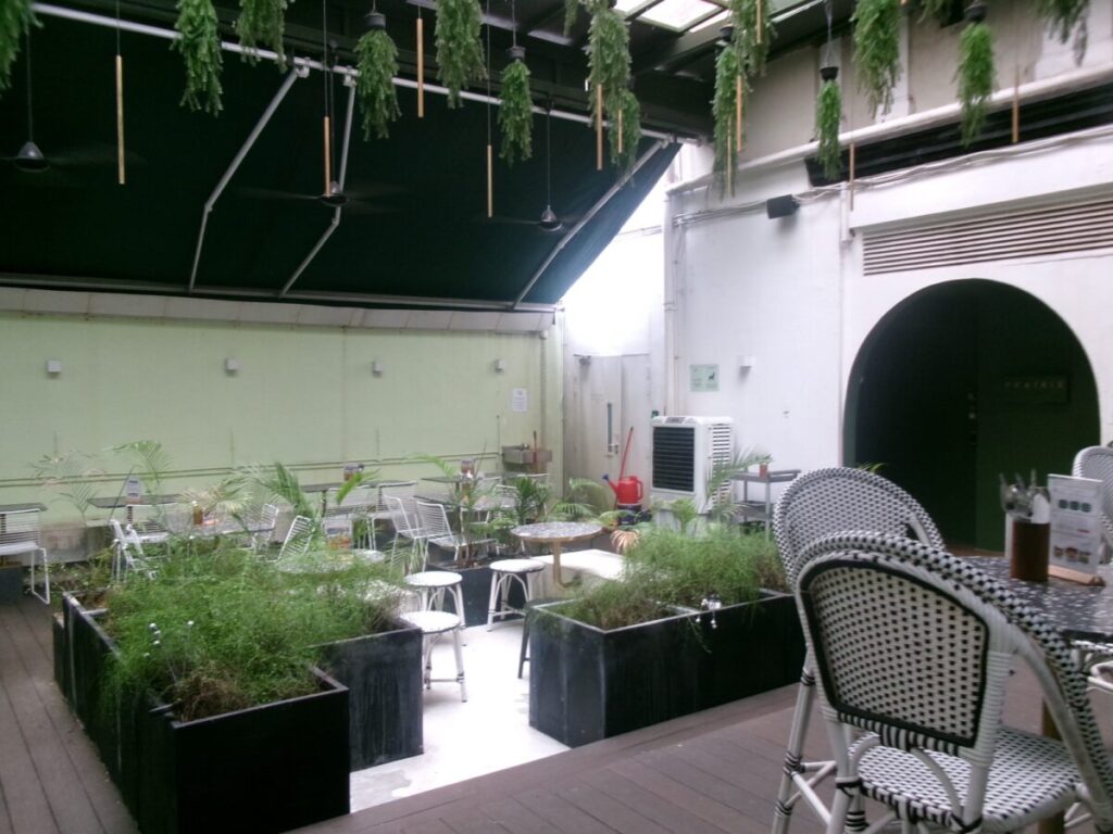 PRARIE by Craftsmenのテラス席