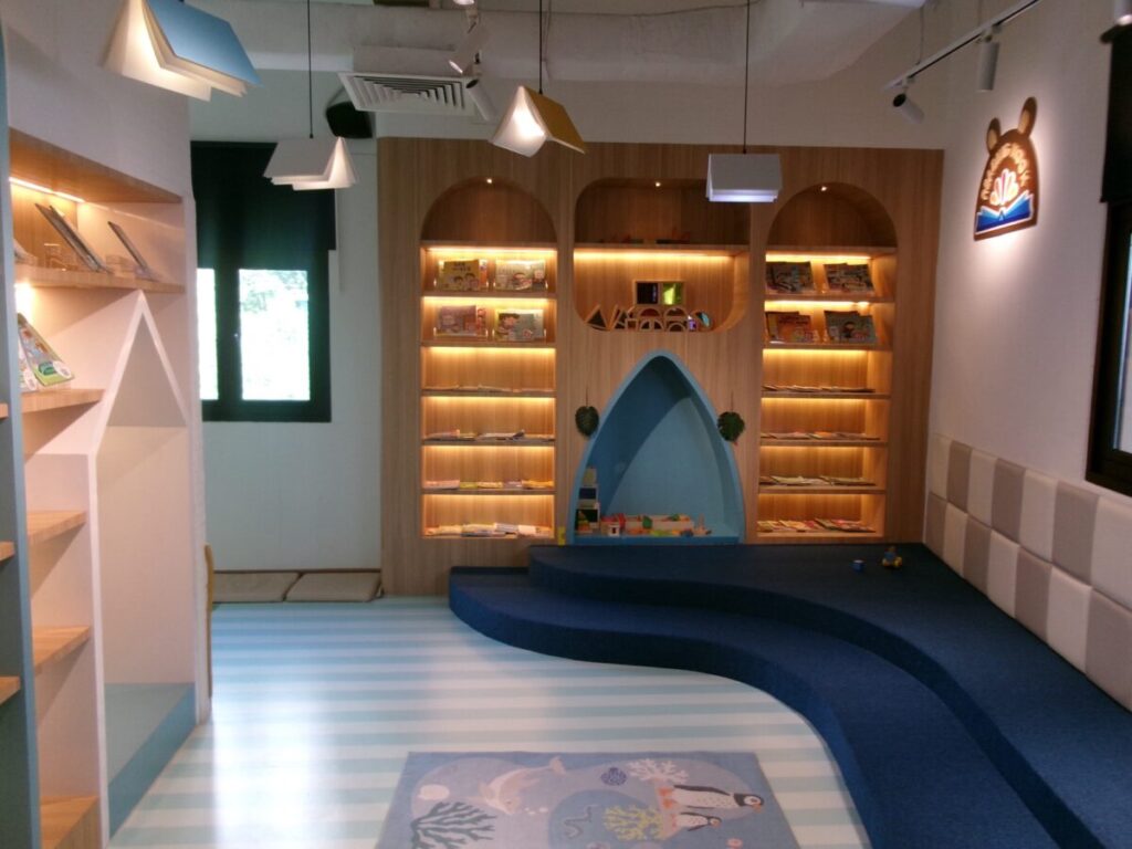 キッズトピア内のライブラリースペース