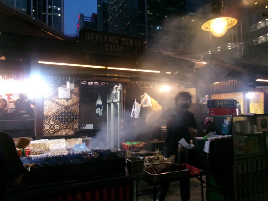 ラオパサのサテーの人気のおみせ