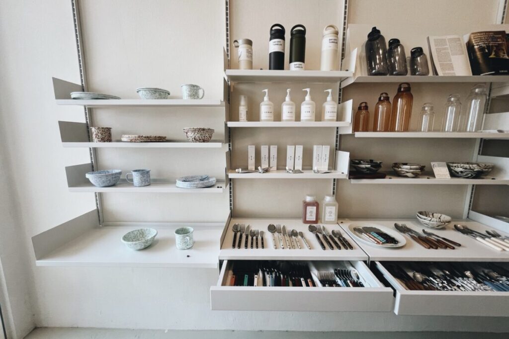 チャイナタウンにあるLate  Morningという雑貨屋さん