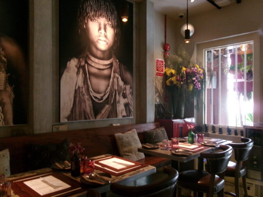 Kafe Utuのおしゃれな店内