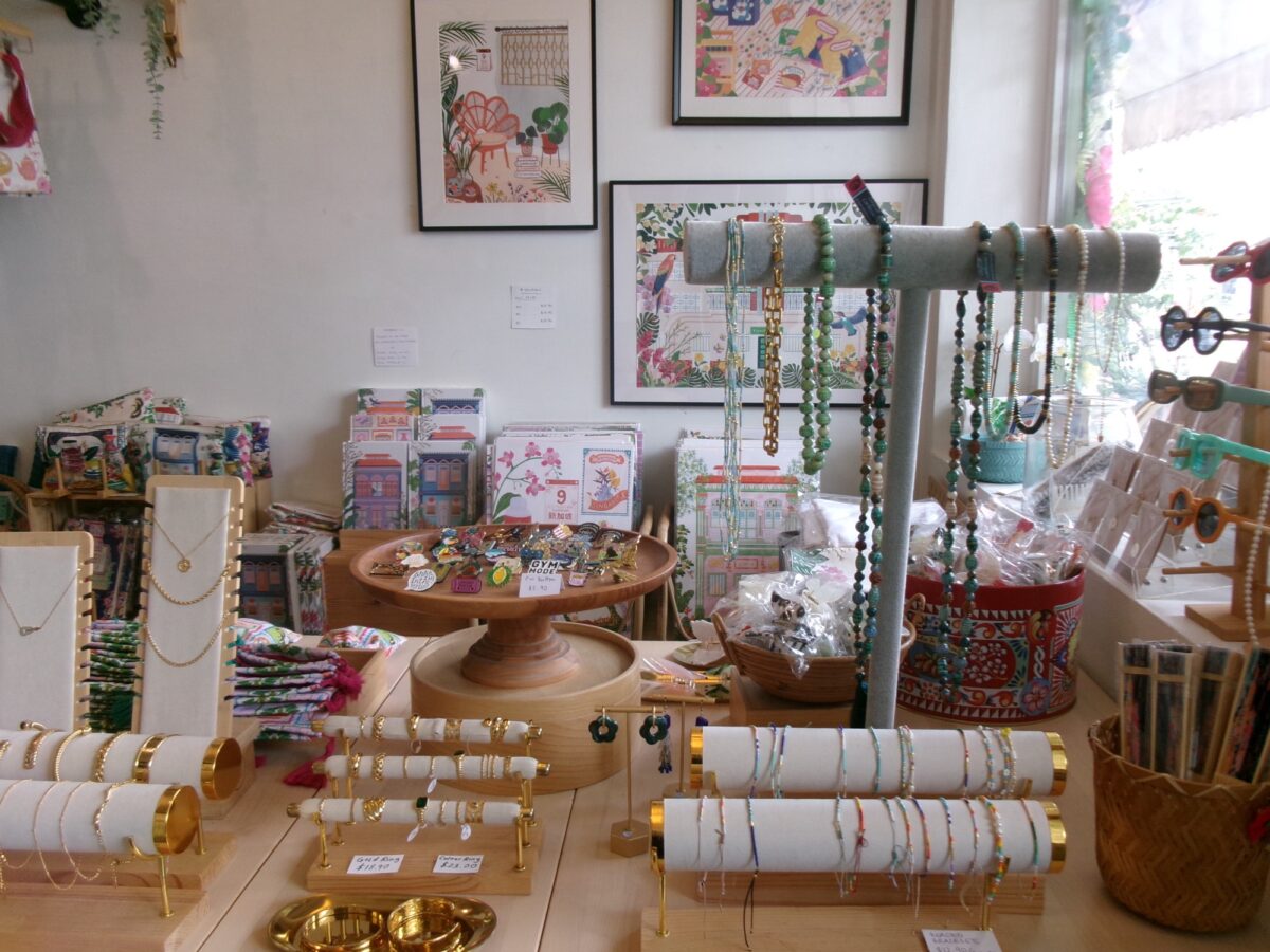 Yenidraws&Friendsの雑貨屋さん