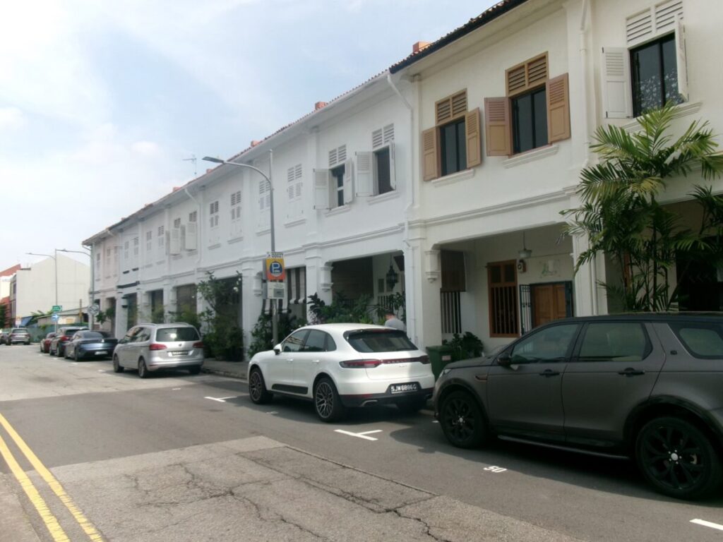 カトン〜パヤレバの道