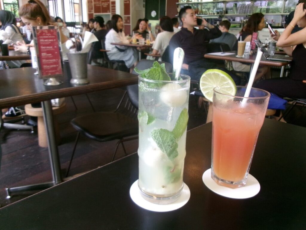 PS.Cafeの爽やかなドリンク