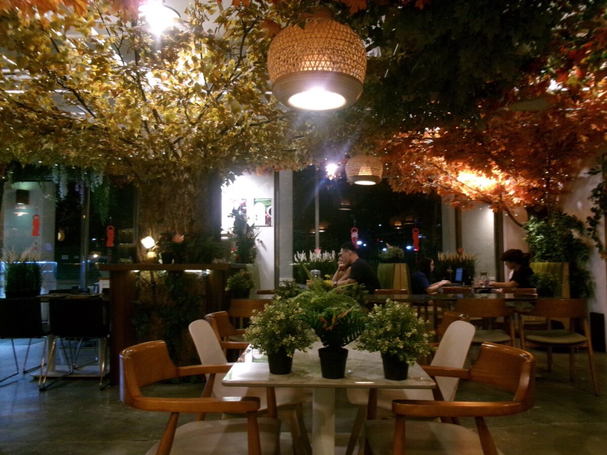 Cafe Kreamsの店内