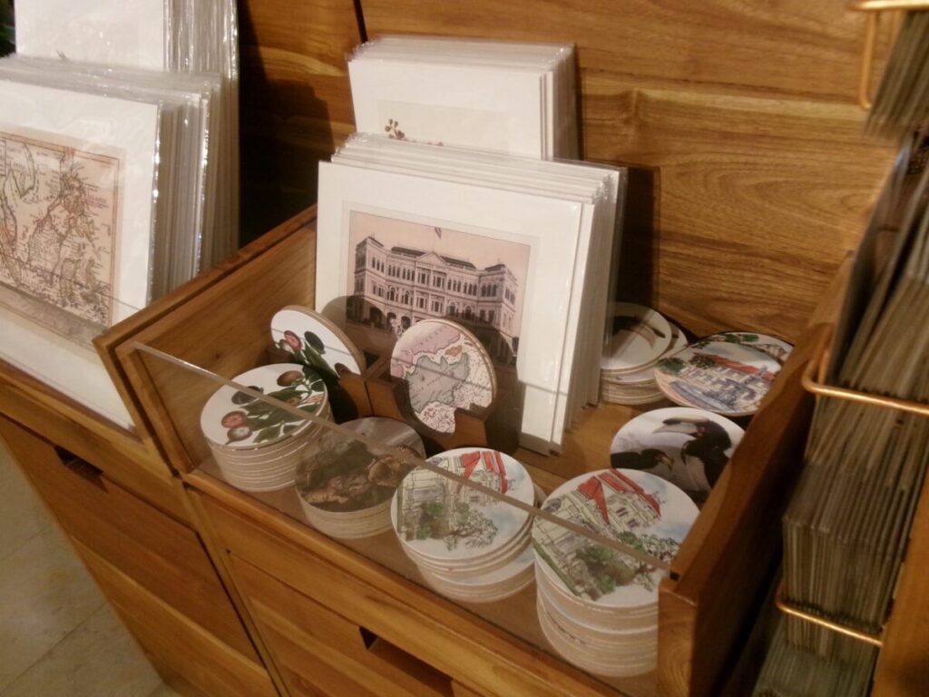 ナショナルギャラリーのギフトショップの様子