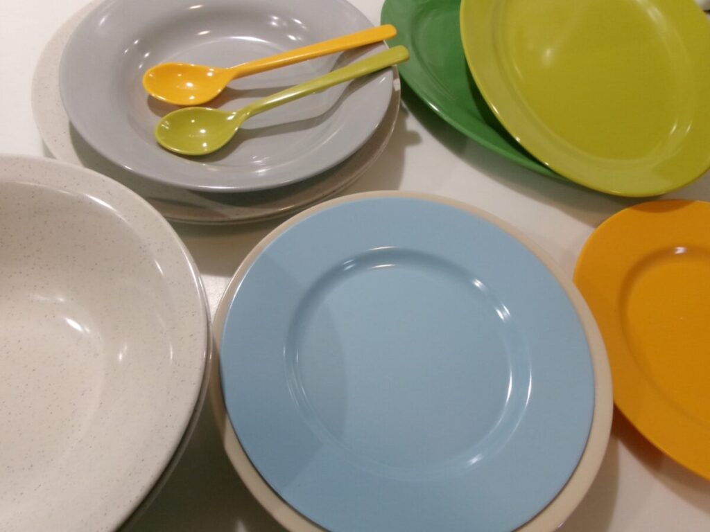 リトルインディアで購入したホーカー皿