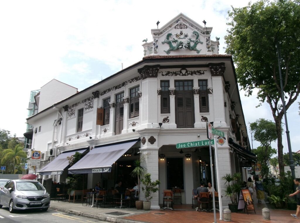 common man coffee roastersのおしゃれな外観