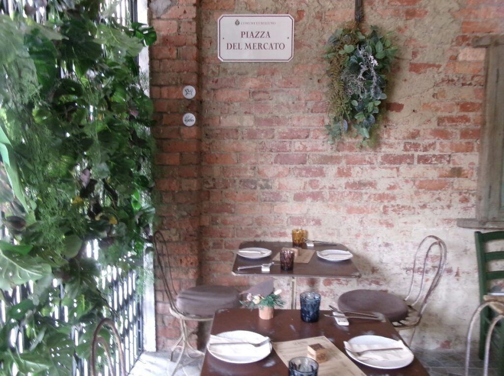 bottega enotecaのテラス席