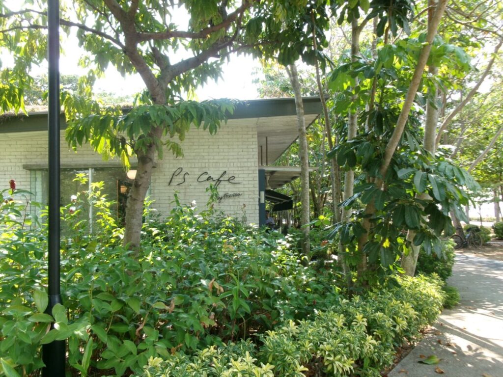 PS.Cafeの外観