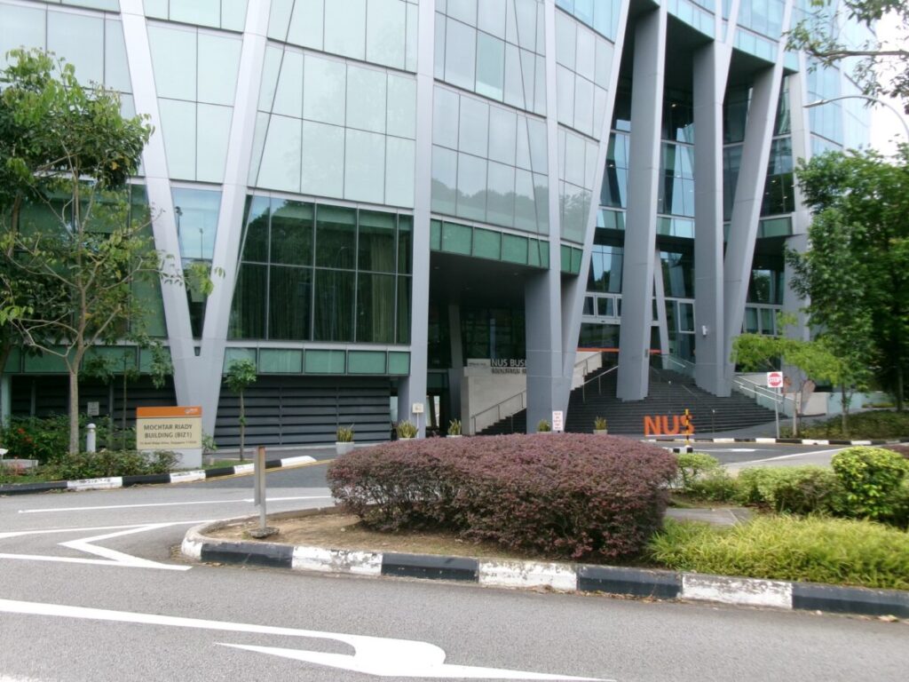 NUS（National University of Singapore）の外観