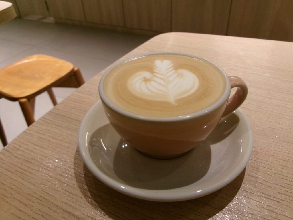 olla coffeeのラテ