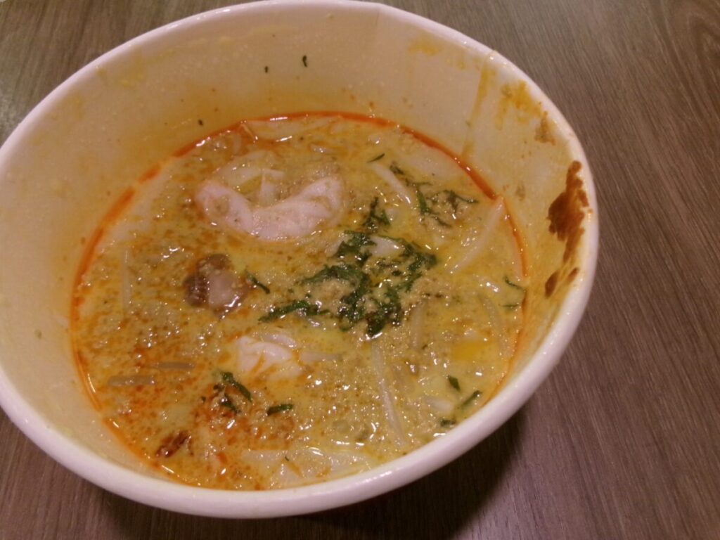 The Original Katong Laksaのテイクアウトラクサ