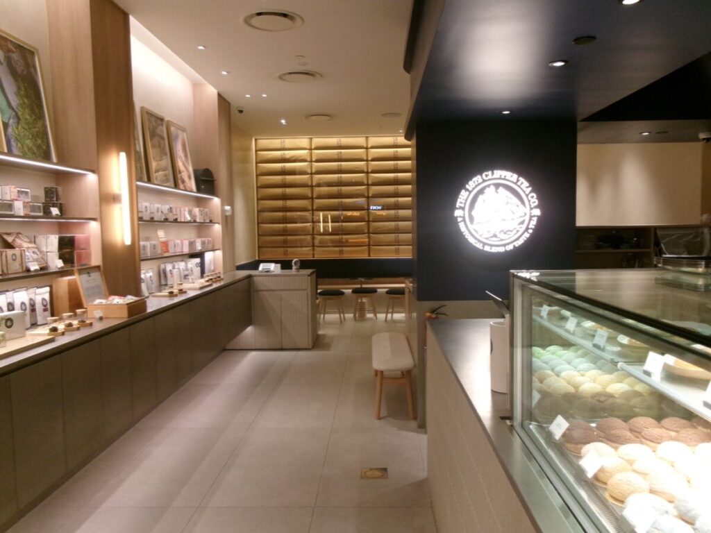 The 1872 Clipper Tea Co.の店内