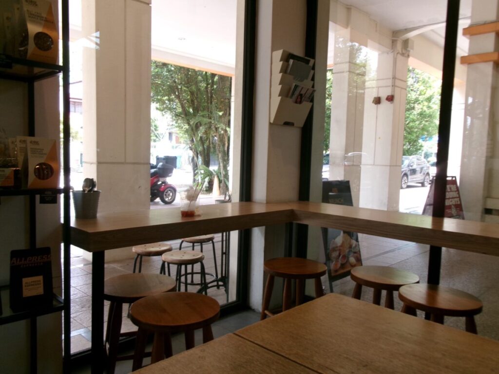 Baker & Cookの店内