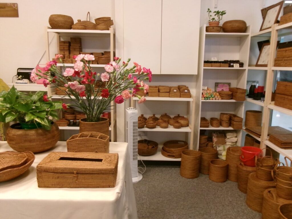 Atah Basketのお店の中